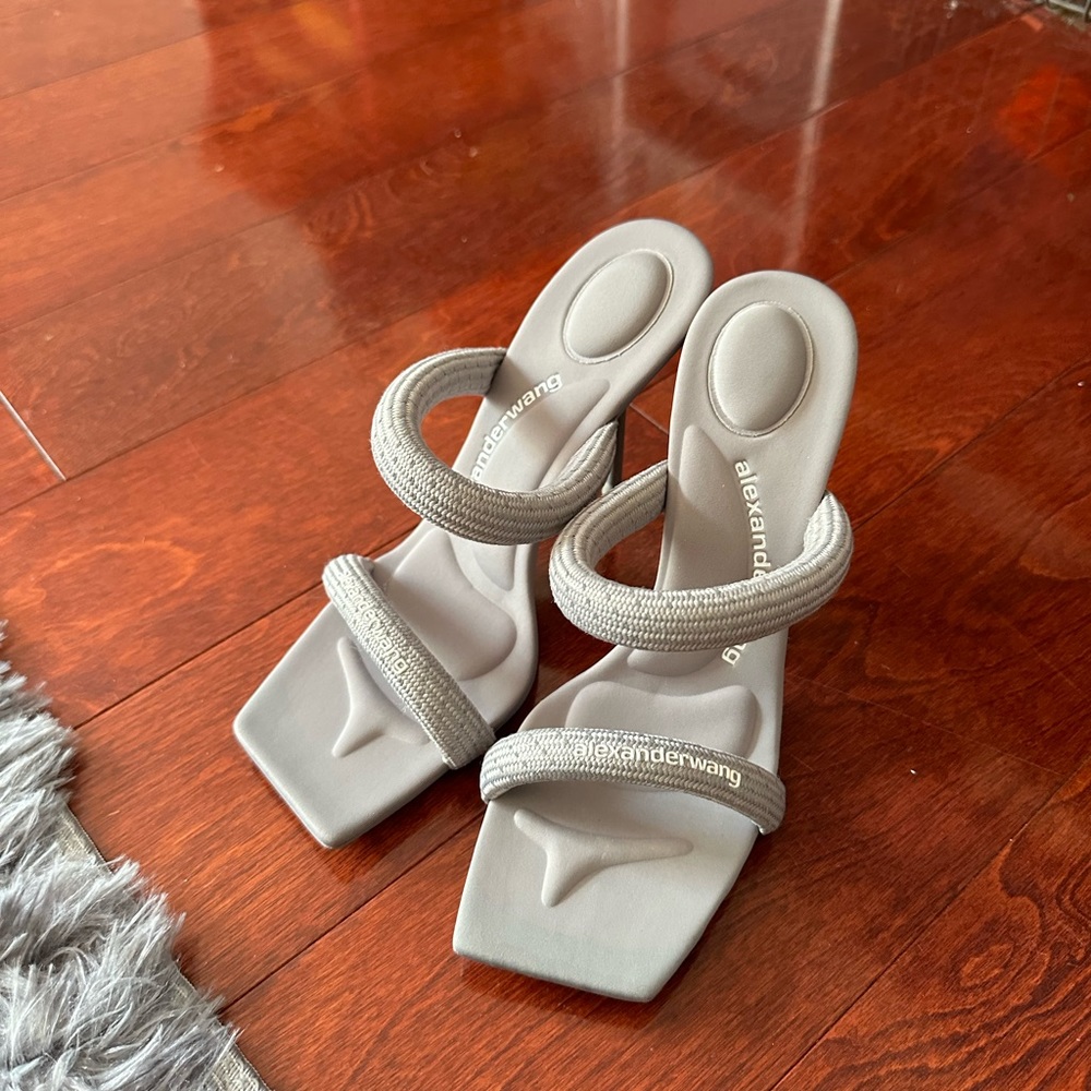 Alexander Wang Pump Grey